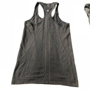 Lululemon tank top!